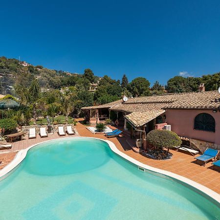 Guest House Villa Verde - Short Term Room Rentals Torre delle Stelle Exteriör bild